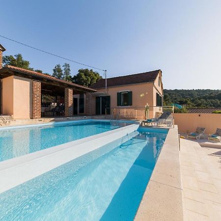 Holiday Home Lavanda Mali Iž Exteriér fotografie