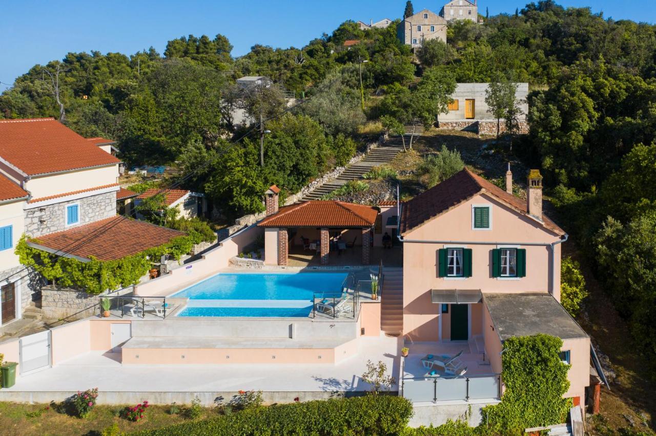 Holiday Home Lavanda Mali Iž Exteriér fotografie